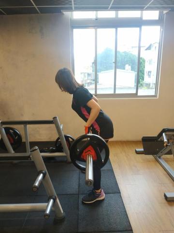 蘆洲健身俱樂部 - 背肌訓練