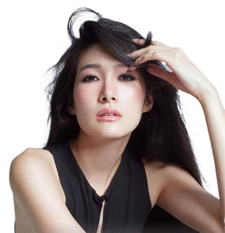 提供髮型服務的專家Wilson