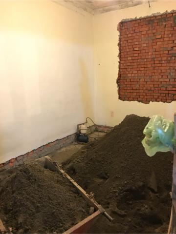 谷若君 - 現場丈量