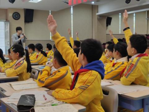 程浩專業數學教學 - 擔任大陸名師課程講師