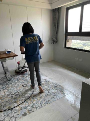 呂茋緋 - 提供地板拋光打蠟的專家 呂茋緋 - 提供地板拋光打蠟的專家