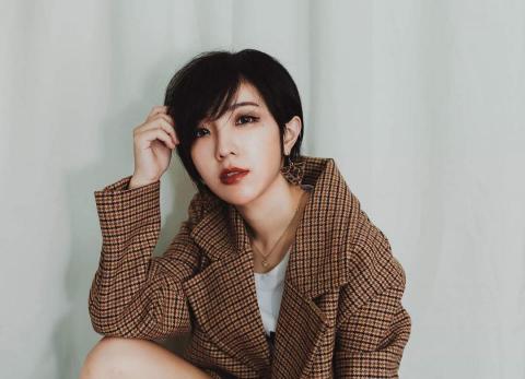 凡事映像設計工作室 - 網拍服飾攝影