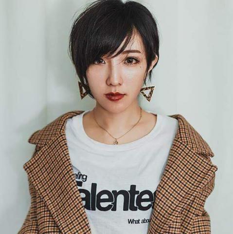 凡事映像設計工作室 - 網拍服飾攝影