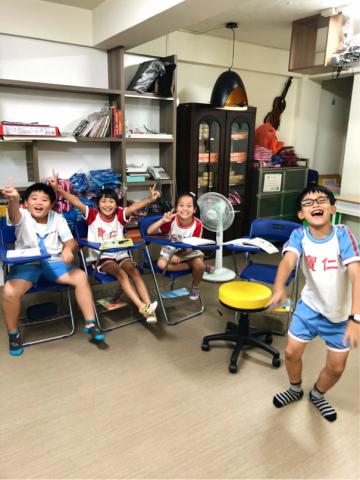 陳秋丹 - 美語班生活照2019