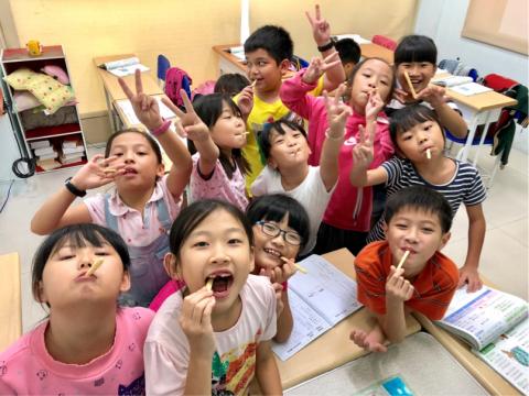 陳秋丹 - 安親生活照