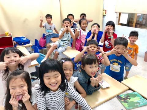 陳秋丹 - 國小英語生活照2019