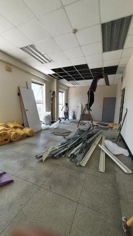 志誠工程有限公司 - 拆除工程-天花板輕鋼架拆除