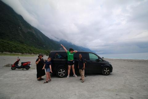 京東小客車 約瑟夫 oldyoung99 - 清水斷崖