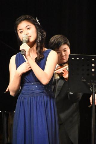 孫苡柔 - 雖然我學的是聲樂，但流行歌表演的經驗一樣具備。