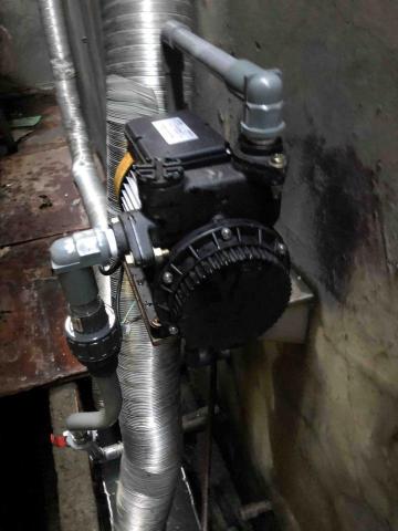 高雄水電維修站8-23 - 鳳山車輪黑輪攤更換抽水馬達