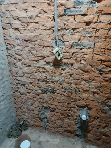 約終生居家水電維修 - 浴室翻修，剃除牆面