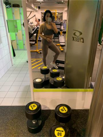 Jeanne - 打造修長的比基尼身材（我153）