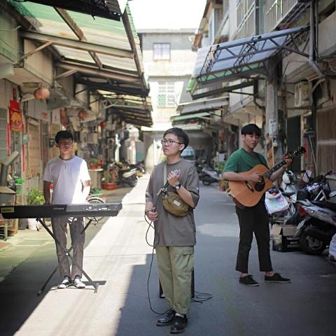 東東 Music - 團體演出照