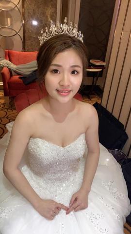 嘉瑋 Make up&Hairstyle Studio - 