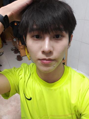 提供soho族收入服務的專家許子賢