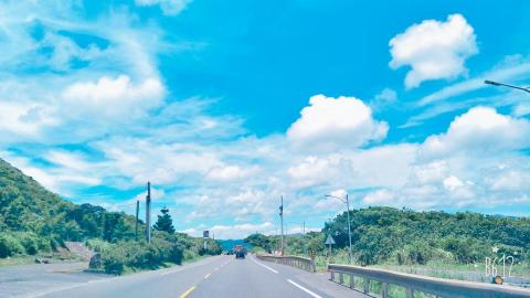 葛韻之 - 包車基隆一日遊