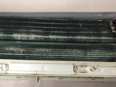 至捷冷氣清洗專家 - 清洗前