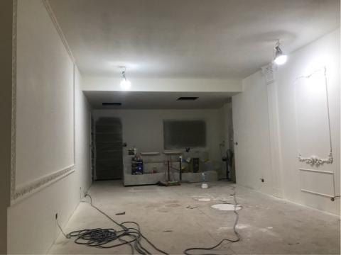 東秝國際有限公司 - 東海商圈、新店家噴漆