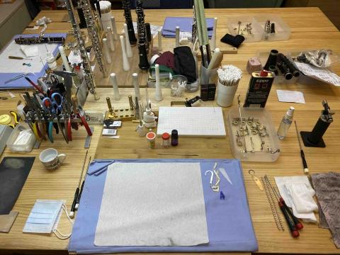 呂少評 - 樂器維修