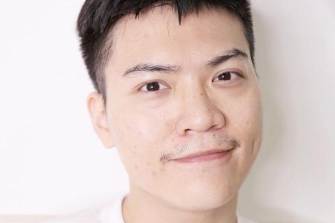 HoneyQ's Blog - 與面膜產品合作，拍攝男友使用產品照片