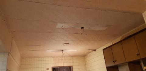 吳師傅 - 壁紙去除，批土油漆