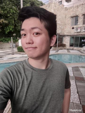 鳳凰蛋蛋黃 - 提供羽球的專家 鳳凰蛋蛋黃 - 提供羽球的專家