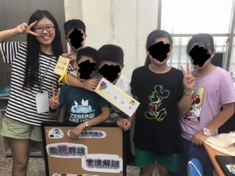 李欣頻 - 到東門國小志工服務