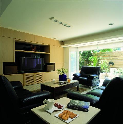 賦而室內裝修有限公司  &  孫國斌空間設計 - 客廳 賦而室內裝修有限公司  &  孫國斌空間設計 - 客廳