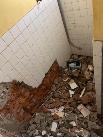 宏偉拆除工程行 - 