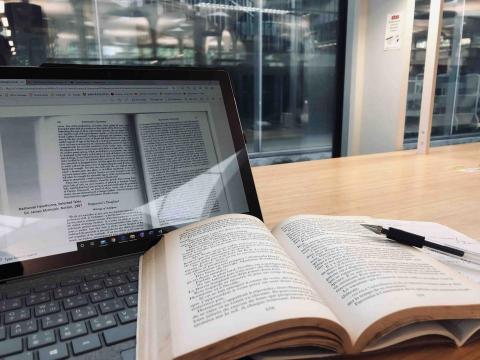 提供102服務的專家戴家榕