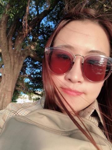 提供吳曉琪服務的專家鍾裕琪