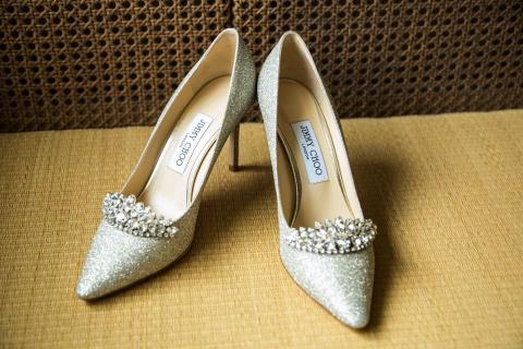 - JiN PHOTOGRAPHY - - 女孩用心準備婚禮
 - 每個細節 -