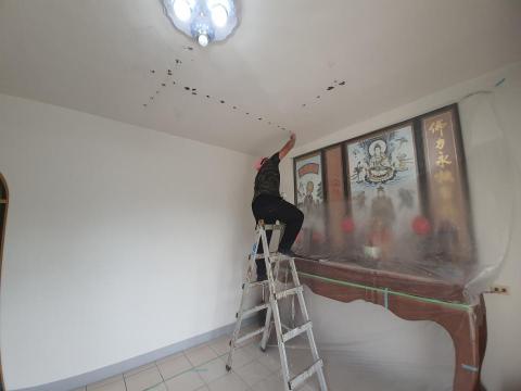 李致緯 - 蘇澳華東路天花板高壓灌注施作