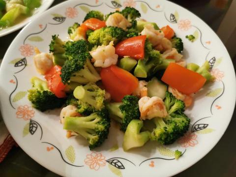 康小姐 - 花椰菜炒蝦仁