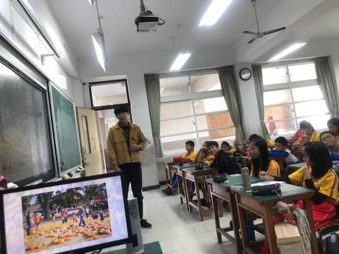 東東英文 - 小學教導