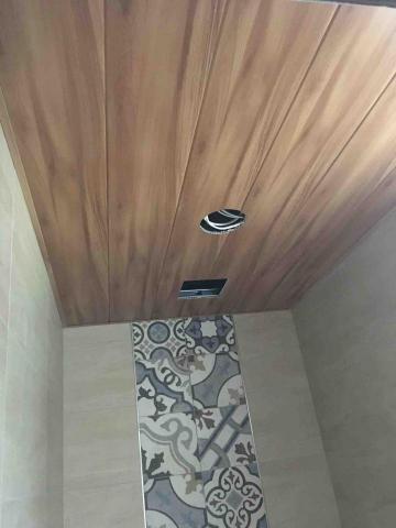 順天發工程行 - 廁所塑膠長條板