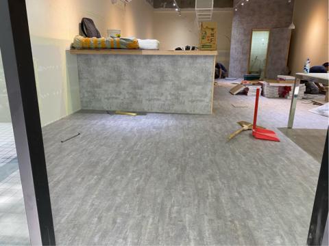 方城室 - SPC卡扣石塑石紋地板