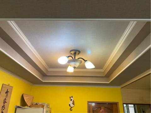 方城室 - 內壢。天花板漸層，壁紙貼同系列，1～3種色系。