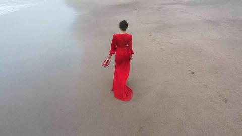 吳孟珊 - Guanguan Official 網路服飾品牌形象片拍攝