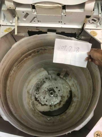 家事達人の家有洗事 - 洗衣機內槽清洗前