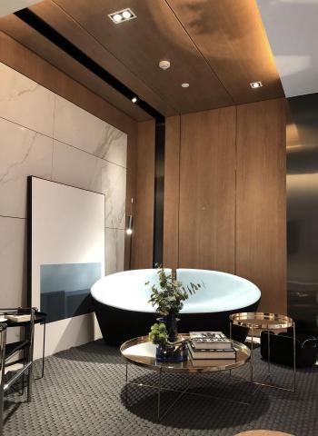 張燕琳 - 小坪數學區房