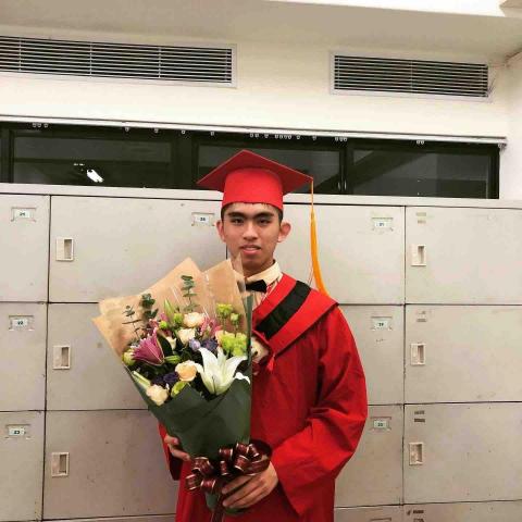 李彥澂 - 畢業照！