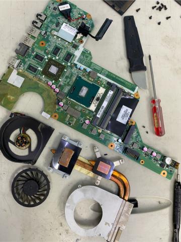 宏毅電子通訊 -  筆電清潔服務