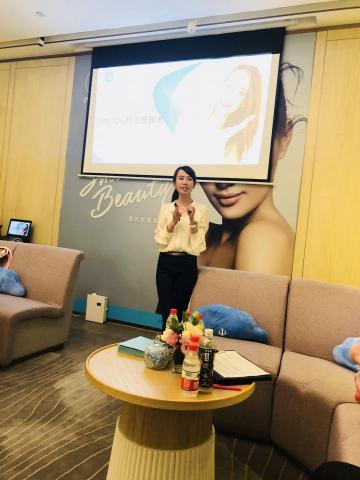 Lucky Sparrow 🙊🙉🙈 -  Lucky Sparrow 🙊🙉🙈 -