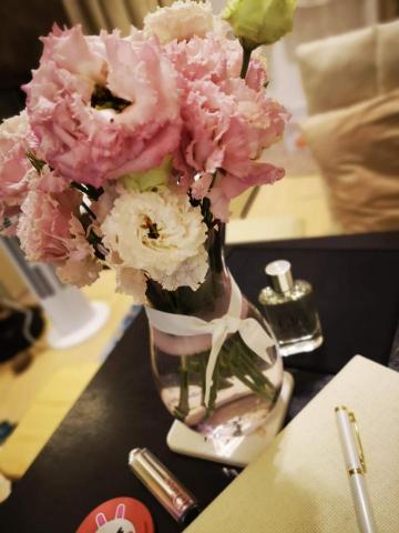 Lucky Sparrow 🙊🙉🙈 - love life Lucky Sparrow 🙊🙉🙈 - love life