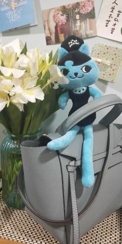 Lucky Sparrow 🙊🙉🙈 -  Lucky Sparrow 🙊🙉🙈 -