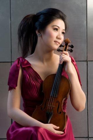 Julia Weng - Profile