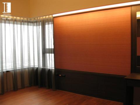 起初創新設計整合有限公司 - 住家設計裝修-ID007
坪數/35坪
風格/現代風格
材質/地磚、木皮、油漆
空間/主臥室