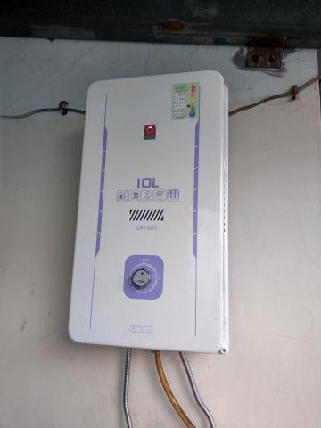 祥林廚具設計裝修 - 櫻花10L，屋外式