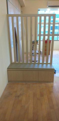 楊金土藝林裝潢工程 - 玄關鞋櫃座椅及隔柵